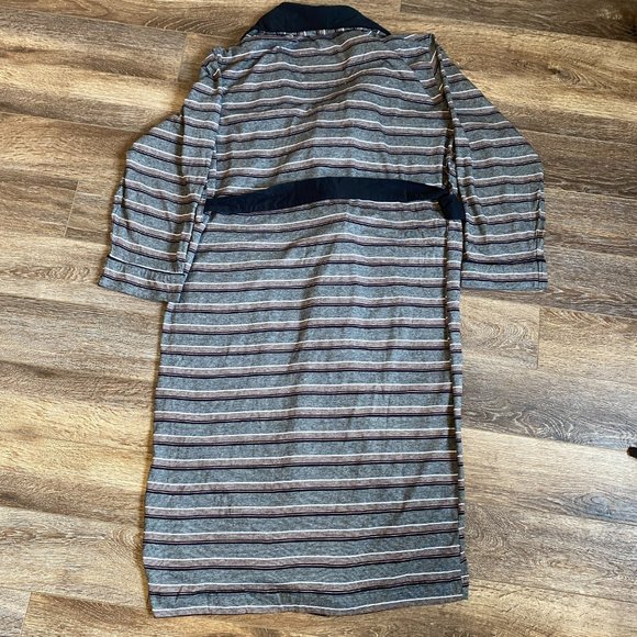 Majestic International Dawn Time Knit Jersey Shawl Robe - Picture 8 of 8